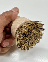 Banneton cleaning brush